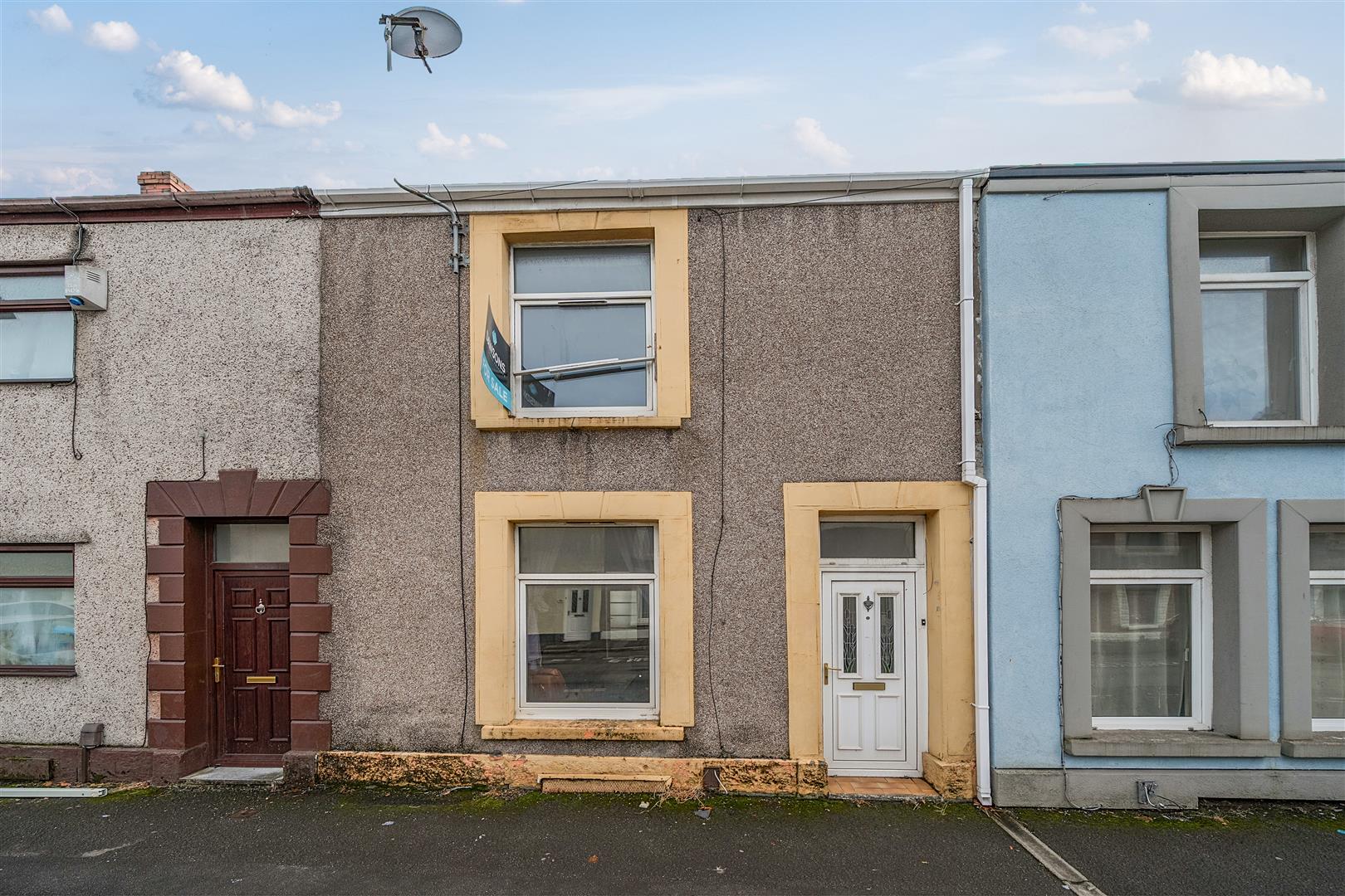 Oxford Street, Swansea, SA1 3JJ